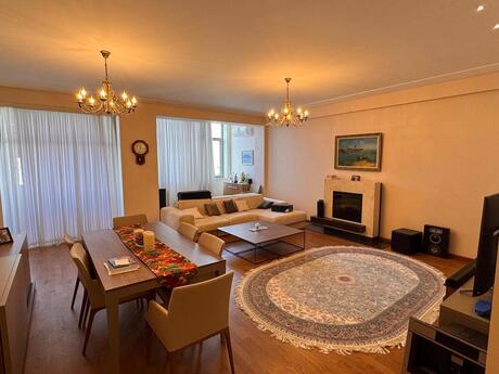 4 otaqlı yeni tikili - Nizami m. - 215 m²