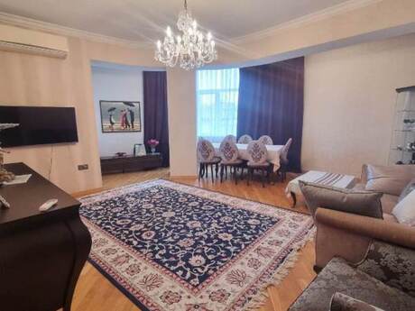 Объявление №6031646 - Баку, м. Низами, 3-комн., 130 м², 10/16 этаж