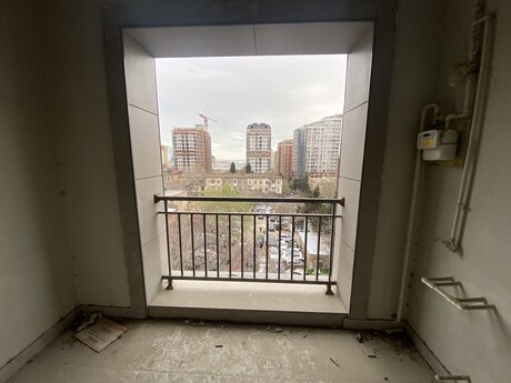 2-комнатная квартира, 70 м², 28 May: 270 000 ₼ 5