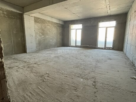 4-room apartment, 242 m², 28 May: 678 000 ₼ 5
