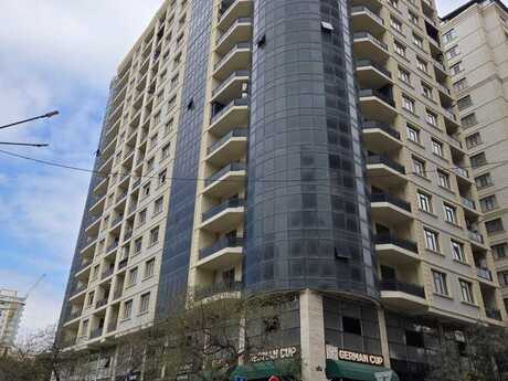 4 otaqlı yeni tikili - Gənclik m. - 146 m²