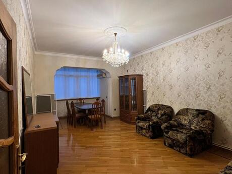 Elan №6031743 - Bakı, Nərimanov r., 3 otaqlı, 120 m², 4/10 mərtəbə