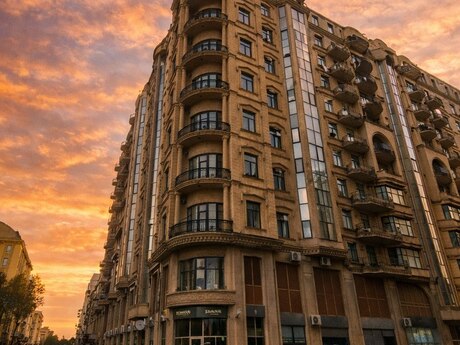 Elan №6031749 - Bakı, Sahil m., 3 otaqlı, 147 m², 7/12 mərtəbə