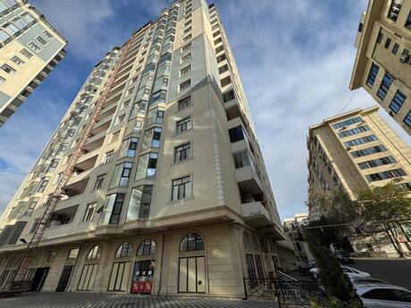 4 otaqlı yeni tikili - Azadlıq Prospekti m. - 135 m²