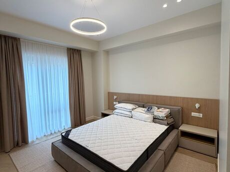 5-room apartment, 195 m², Ağ şəhər: 1 200 000 ₼ 5