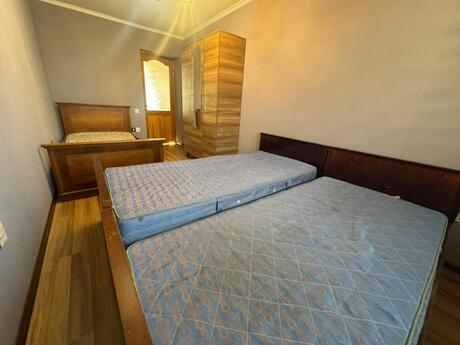2 otaqlı köhnə tikili - Qara Qarayev m. - 55 m²