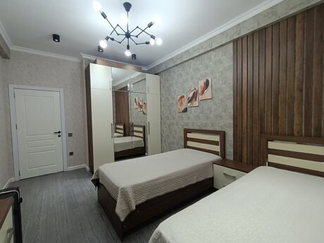 3 otaqlı yeni tikili - Şah İsmayıl Xətai m. - 120 m²