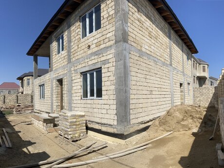 7 otaqlı həyət evi/bağ evi - Bahar q. - 350 m²