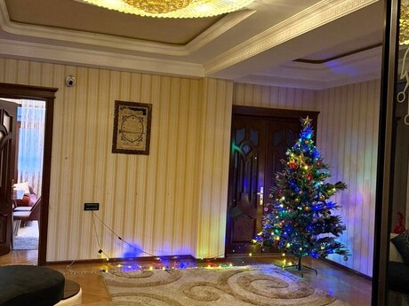 4 otaqlı yeni tikili - Nəriman Nərimanov m. - 180 m²