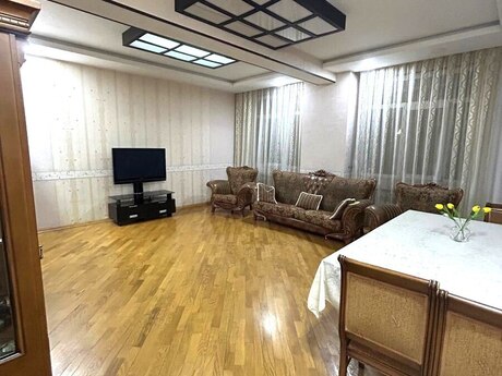 3 otaqlı yeni tikili - Şah İsmayıl Xətai m. - 128 m²