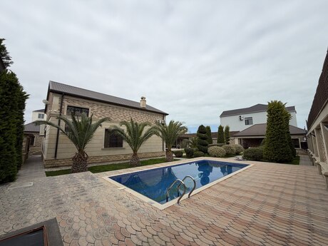 5 otaqlı həyət evi/bağ evi - Sea Breeze q. - 250 m²