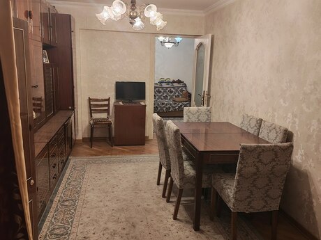 3 otaqlı köhnə tikili - Nəriman Nərimanov m. - 45 m²