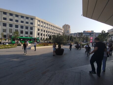 4 otaqlı yeni tikili - 28 May m. - 172 m²