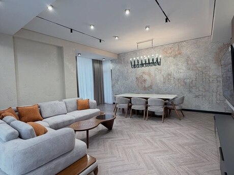 3-комн. новостройка - м. Нариман Нариманов - 142 м²