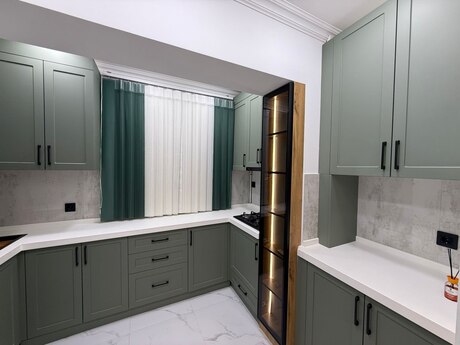 3 otaqlı köhnə tikili - Xalqlar Dostluğu m. - 65 m²