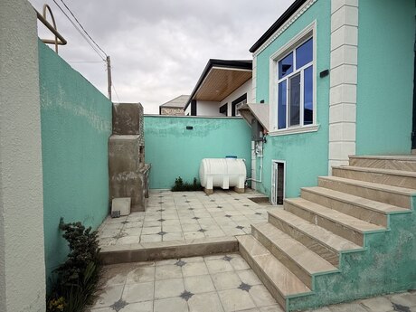 4 otaqlı həyət evi/bağ evi - Binə q. - 95 m²