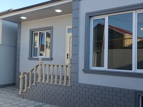 4 otaqlı həyət evi/bağ evi - Binə q. - 90 m²