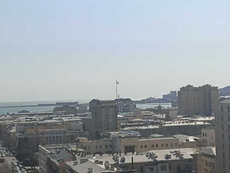 Elan №6032636 - Bakı, 28 May m., 3 otaqlı, 140 m², 10/14 mərtəbə