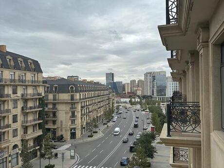 3 otaqlı yeni tikili - Şah İsmayıl Xətai m. - 137 m²
