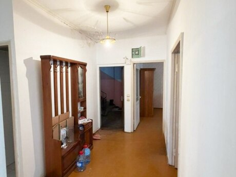 Elan №6033229 - Bakı, İnşaatçılar m., 4 otaqlı, 100 m², 4/9 mərtəbə