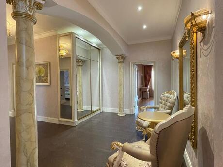 4 otaqlı yeni tikili - Sahil m. - 186 m²