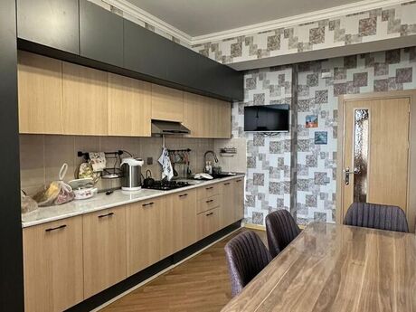 Объявление №6033319 - Баку, пос. Баилова, 2-комн., 103 м², 8/17 этаж