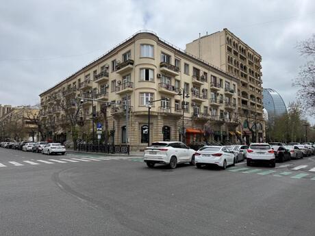 Elan №6033429 - Bakı, 28 May m., 35 m²