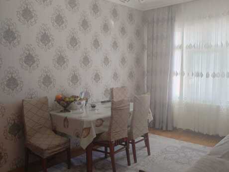 4 otaqlı köhnə tikili - Azadlıq Prospekti m. - 100 m²