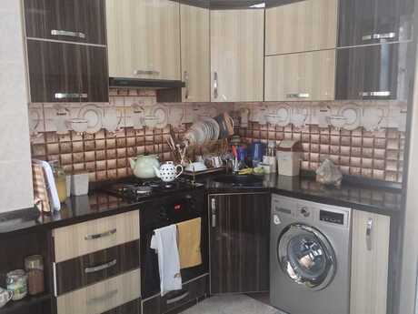 4 otaqlı köhnə tikili - Azadlıq Prospekti m. - 100 m²