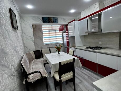 2 otaqlı köhnə tikili - Azadlıq Prospekti m. - 63 m²