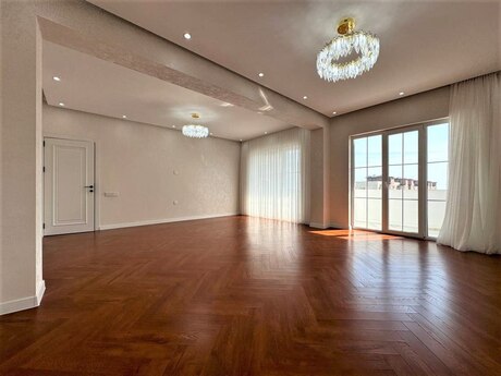 5 otaqlı köhnə tikili - Həzi Aslanov m. - 110 m²