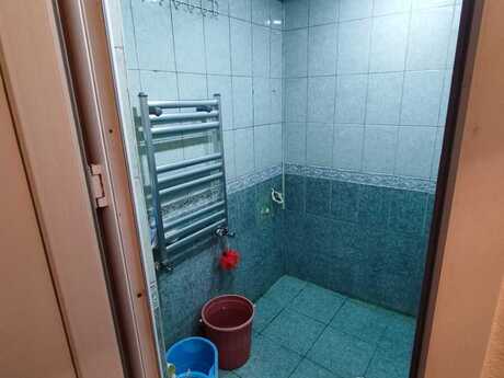 2 otaqlı köhnə tikili - Qara Qarayev m. - 55 m²