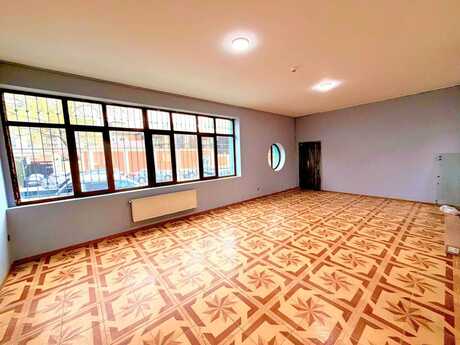 Obyekt - Dərnəgül m. - 240 m²