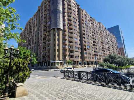 Elan №6033533 - Bakı, Şah İsmayıl Xətai m., 2 otaqlı, 90 m², 14/16 mərtəbə