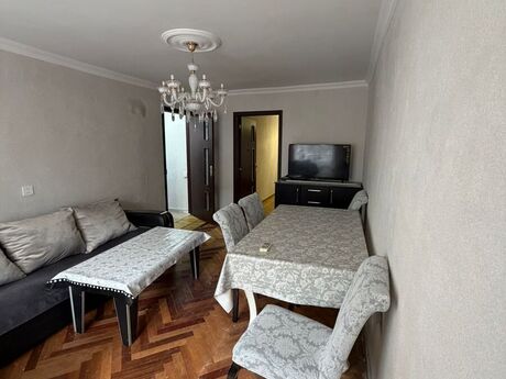 2 otaqlı köhnə tikili - Elmlər Akademiyası m. - 60 m²