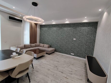 2-комн. новостройка - м. Сахил - 84 м²