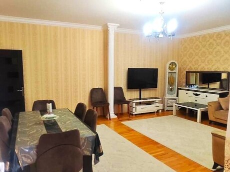 5 otaqlı köhnə tikili - Binəqədi r. - 125 m²