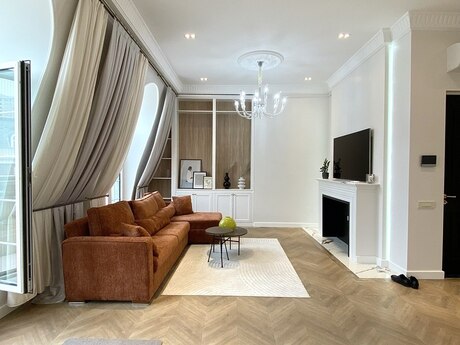 Объявление №6033716 - Баку, пос. Аг шехер, 2-комн., 85 м², 8/8 этаж