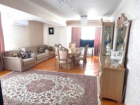 Elan №6033726 - Bakı, Xalqlar Dostluğu m., 3 otaqlı, 142 m², 13/13 mərtəbə