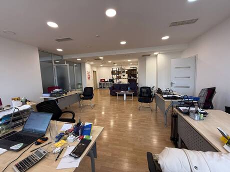 3 otaqlı ofis - Şah İsmayıl Xətai m. - 152 m²