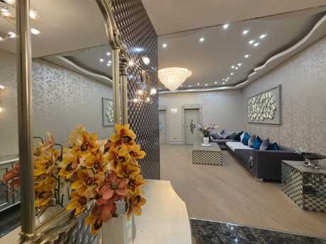 4 otaqlı yeni tikili - 28 May m. - 240 m²