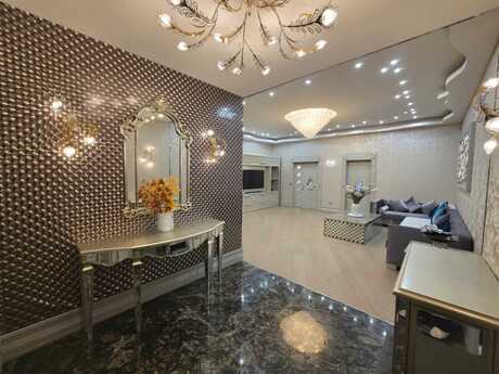 4 otaqlı yeni tikili - 28 May m. - 240 m²