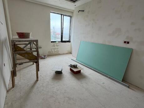 Объявление №6033984 - Баку, пос. Бадамдар, 2-комн., 70 м², 4/5 этаж