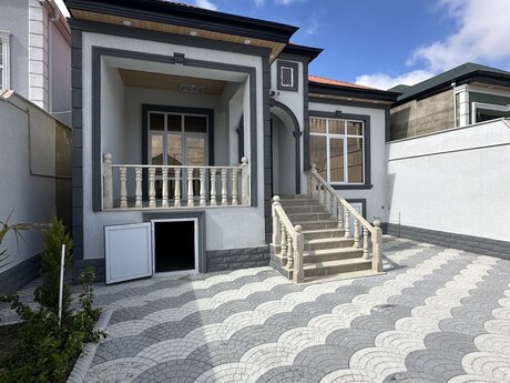 4 otaqlı həyət evi/bağ evi - Maştağa q. - 110 m²