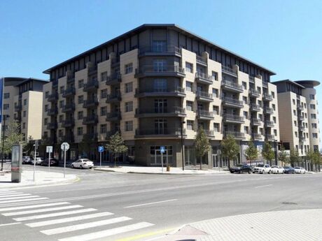 4 otaqlı yeni tikili - Ağ şəhər q. - 205 m²