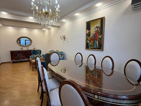 3-комн. новостройка - м. Низами - 105.5 м²