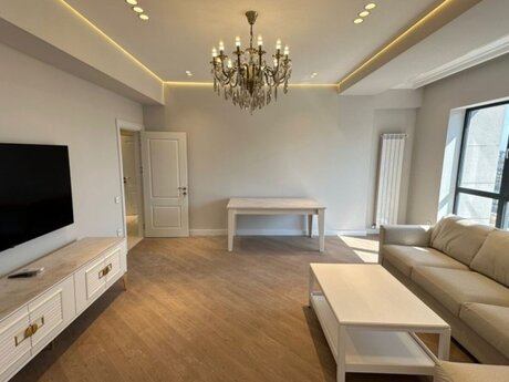 3-комн. новостройка - м. Шах Исмаил Хатаи - 124 м²