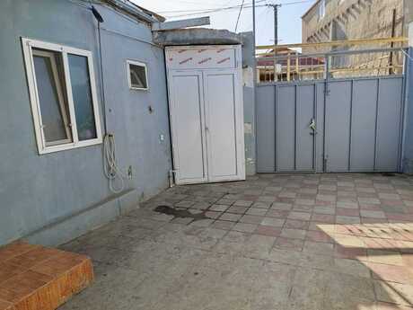 3 otaqlı həyət evi/bağ evi - Keşlə q. - 73 m²