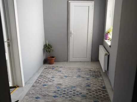 3 otaqlı həyət evi/bağ evi - Keşlə q. - 73 m²