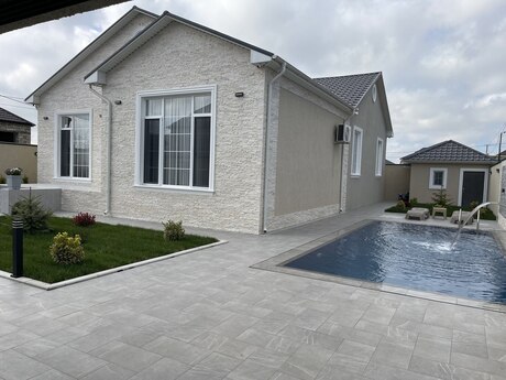 5 otaqlı həyət evi/bağ evi - Binə q. - 220 m²